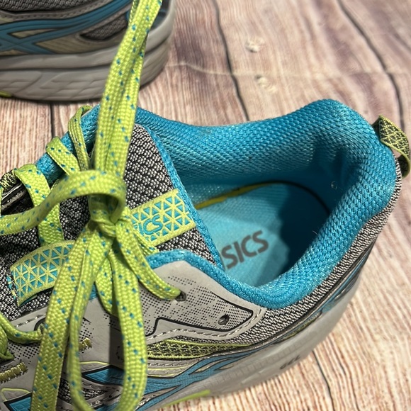 ASICS Gel Woman’s Size 10 Running Tennis Shoe Like New Gray Blue Lime Green - Picture 4 of 9
